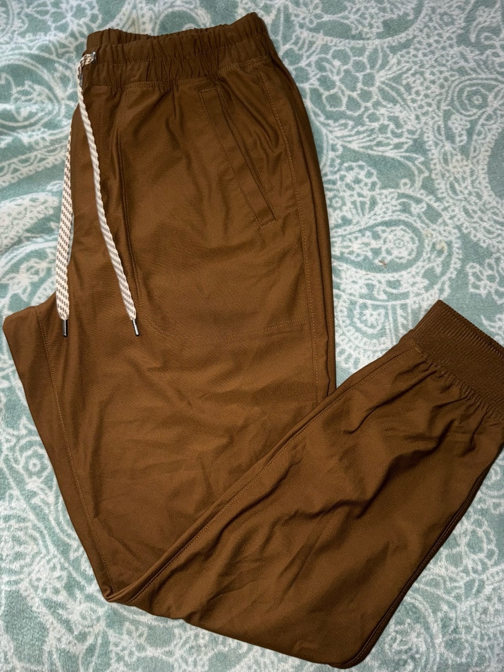 No Boundaries Men's Brown Drawstring Joggers